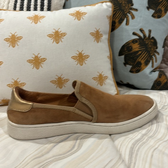 UGG tan suede leather slip-on loafers women’s tan size 7.5 - Picture 7 of 11